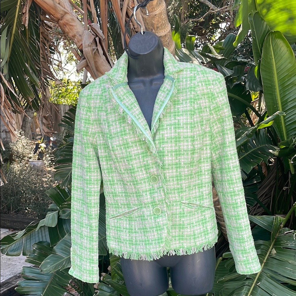 Plaid tweed jacket with fringe edge